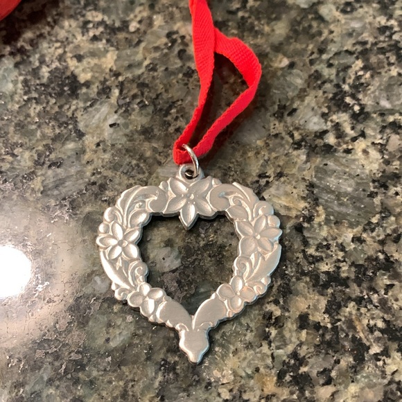 Ornament Bundle: Clifford, Frozen’s Elsa, Unicorn, Pewter Heart, Nativity - Picture 6 of 10